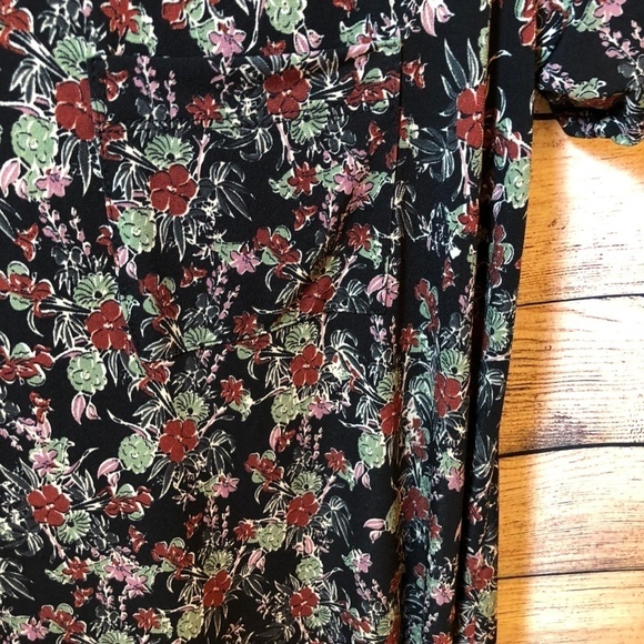 LuLaRoe Flower Pattern Carly Dress - Picture 5 of 7